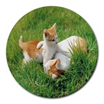 mom and baby Round Mousepad