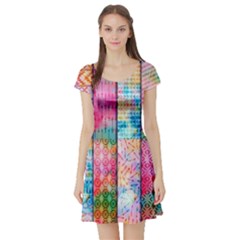 Short Sleeve Skater Dress Front Short Sleeve Skater Dress Front