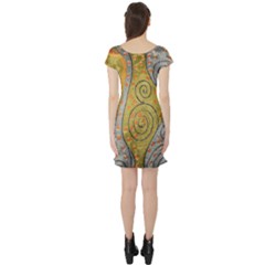 Short Sleeve Skater Dress Back Short Sleeve Skater Dress Back