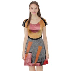 Short Sleeve Skater Dress Front Short Sleeve Skater Dress Front