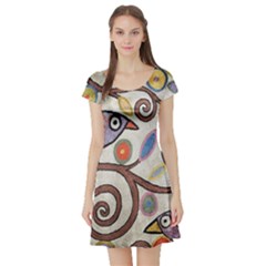 Short Sleeve Skater Dress Front Short Sleeve Skater Dress Front