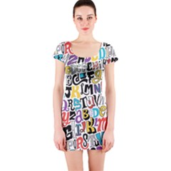 Short Sleeve Bodycon Dress Front Short Sleeve Bodycon Dress Front