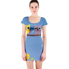 Short Sleeve Bodycon Dress Front Short Sleeve Bodycon Dress Front