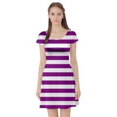 Short Sleeve Skater Dress Front