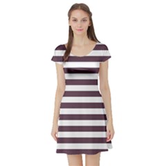Short Sleeve Skater Dress Front