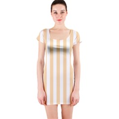 Short Sleeve Bodycon Dress Front