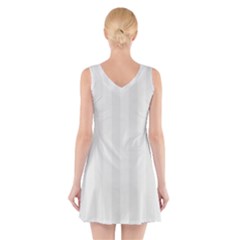 V-Neck Sleeveless Dress 