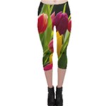Images Tulip Red Capri Leggings 