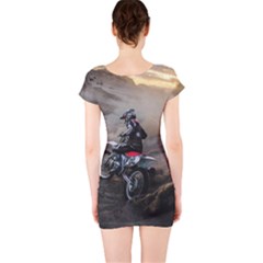 Short Sleeve Bodycon Dress Back Short Sleeve Bodycon Dress Back