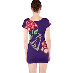Short Sleeve Bodycon Dress Back Short Sleeve Bodycon Dress Back