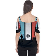 Cutout Shoulder T-Shirt 