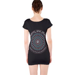 Short Sleeve Bodycon Dress Back Short Sleeve Bodycon Dress Back