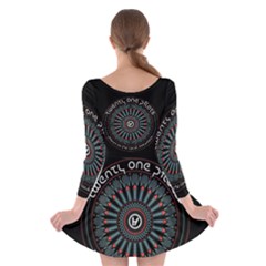 Long Sleeve Skater Dress 