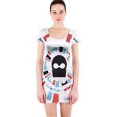 Short Sleeve Bodycon Dress Front Short Sleeve Bodycon Dress Front