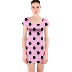 Short Sleeve Bodycon Dress Front