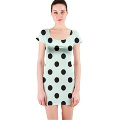 Short Sleeve Bodycon Dress Front