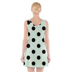 V-Neck Sleeveless Dress 