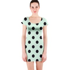 Short Sleeve Bodycon Dress Front