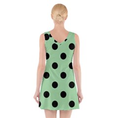 V-Neck Sleeveless Dress 