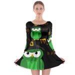 Who is a witch? - green Long Sleeve Skater Dress