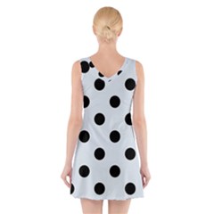V-Neck Sleeveless Dress 
