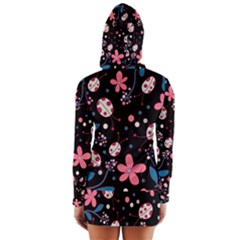 Long Sleeve Hooded T-shirt 