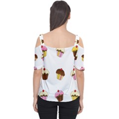 Cutout Shoulder T-Shirt 