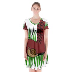 Boot in the grass Short Sleeve V