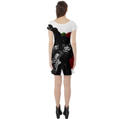 Short Sleeve Skater Dress Back