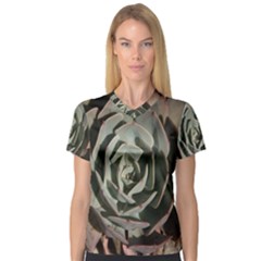 V-Neck Sport Mesh T-Shirt 