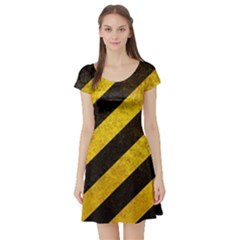 Short Sleeve Skater Dress Front Short Sleeve Skater Dress Front