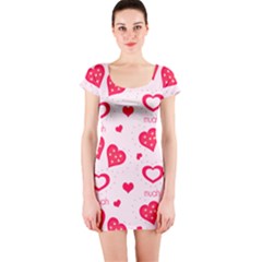 Short Sleeve Bodycon Dress Front Short Sleeve Bodycon Dress Front