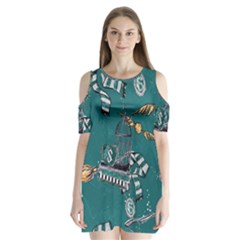 Slytherin Pattern Shoulder Cutout Velvet One Piece from ArtsNow.com