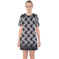 Sixties Short Sleeve Mini Dress 