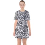 Encaje Sixties Short Sleeve Mini Dress