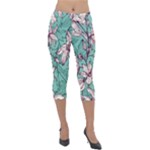 Vintage Floral Pattern Lightweight Velour Capri Leggings 