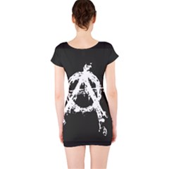 Short Sleeve Bodycon Dress Back Short Sleeve Bodycon Dress Back