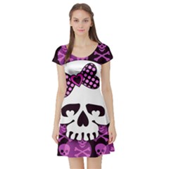 Short Sleeve Skater Dress Front Short Sleeve Skater Dress Front