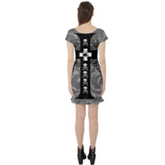 Short Sleeve Skater Dress Back Short Sleeve Skater Dress Back