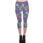 IT S A SMALL WORLD Capri Leggings 