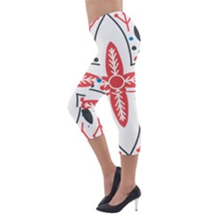 Lightweight Velour Capri Leggings  