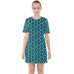 0059 Comic Head Bothered Smiley Pattern Sixties Short Sleeve Mini Dress