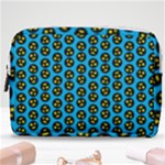 0059 Comic Head Bothered Smiley Pattern Make Up Pouch (Medium)