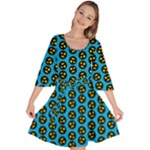 0059 Comic Head Bothered Smiley Pattern Velour Kimono Dress