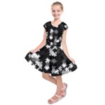 Black and White Jigsaw Puzzle Pattern Kids  Short Sleeve Dress