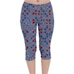 Abstract Checkered Pattern Velvet Capri Leggings 