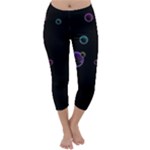 Bubble in dark Capri Winter Leggings 