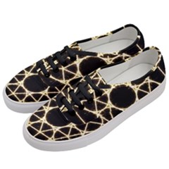 Women s Classic Low Top Sneakers 