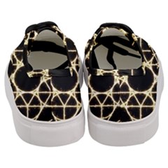 Women s Classic Low Top Sneakers 