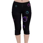 Bubble In Dark Velvet Capri Leggings 